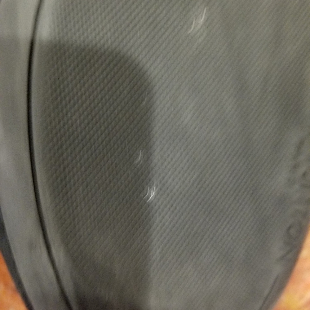 Authentic Louis Vuitton Black Flats Size 38 - Picture 10 of 14